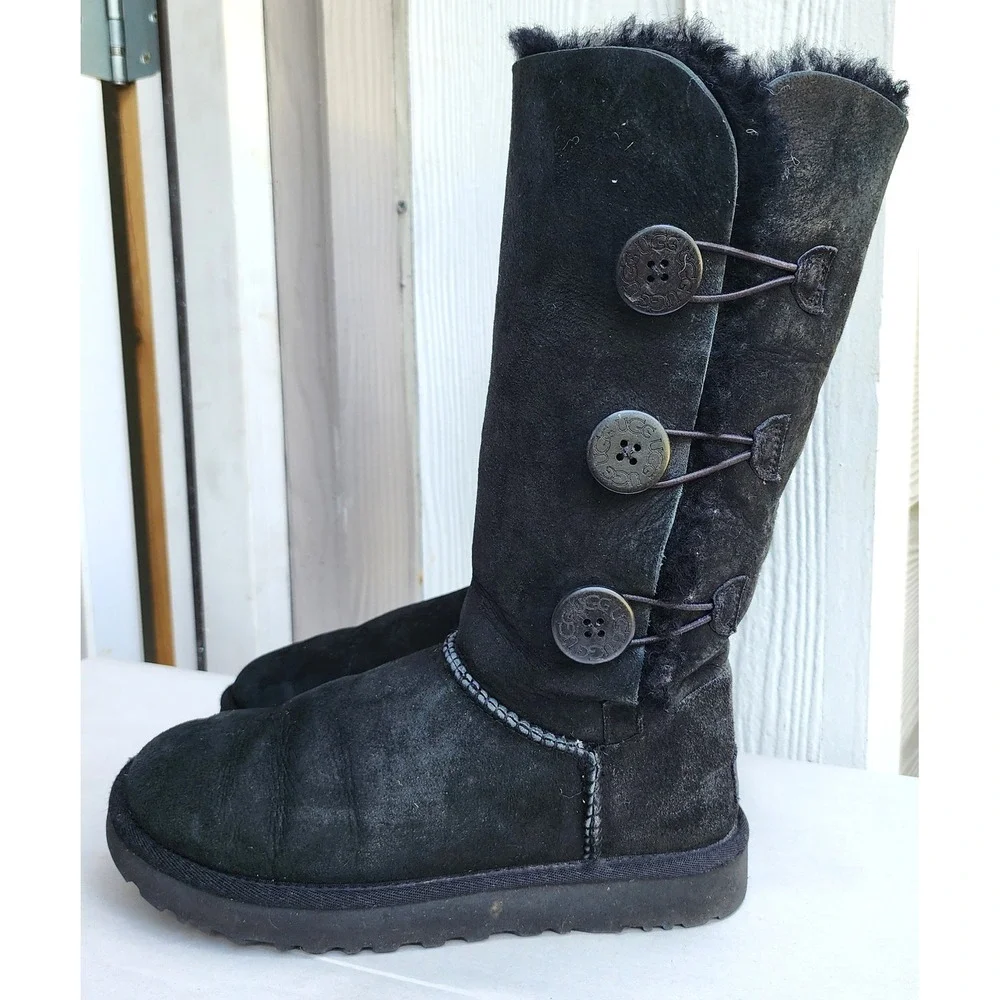 UGG Bailey Button Triplet Sz 7 Black Y2K Suede Shearling Wool Sheepskin Cozy